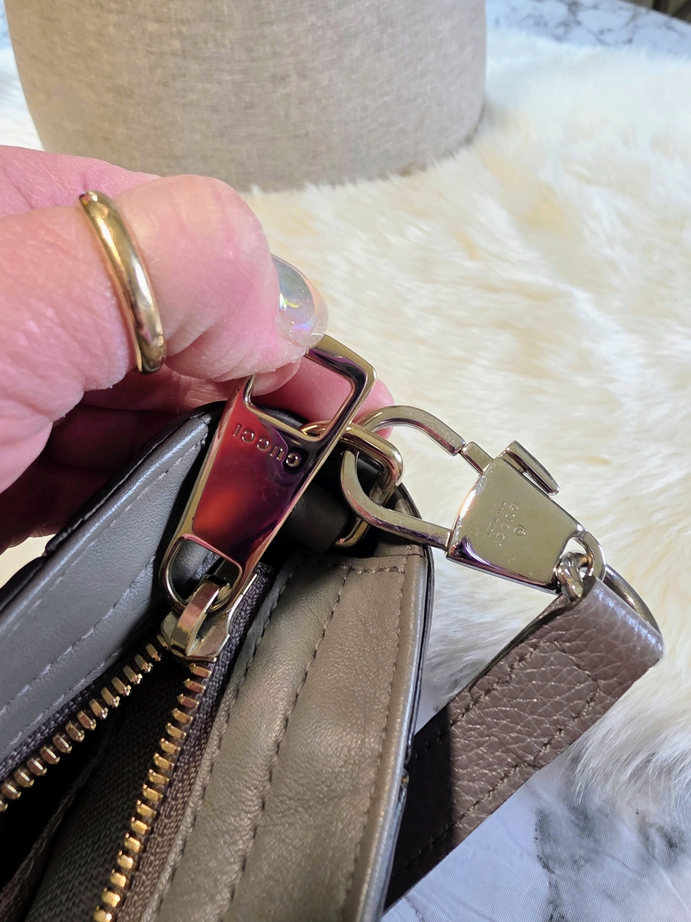 Gucci BreeMicro GG Embossed Small Shoulder/crossbody Tote - Picture 7 of 15